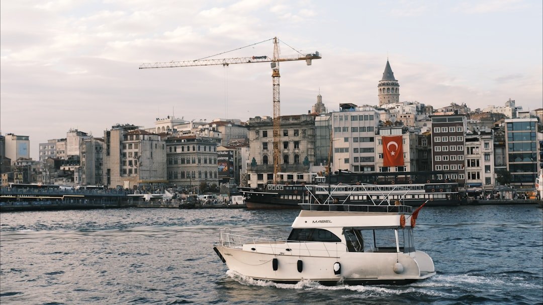 İstanbul - Beyoğlu'nda Reklam Yönetimi: Etkili Yöntemler